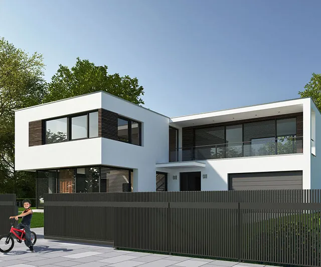 Moderne Hausdarstellung mit einem Zaun im Vordergrund, umgeben von einer gepflegten Landschaft.